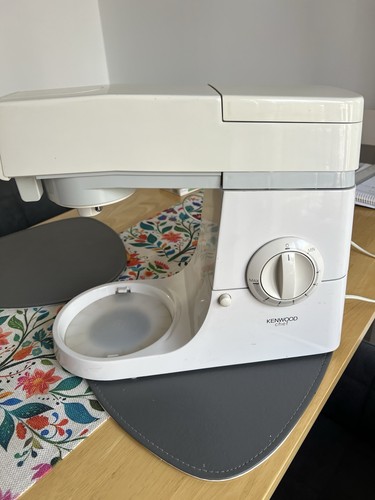 Kenwood chef mixer - kenwood,